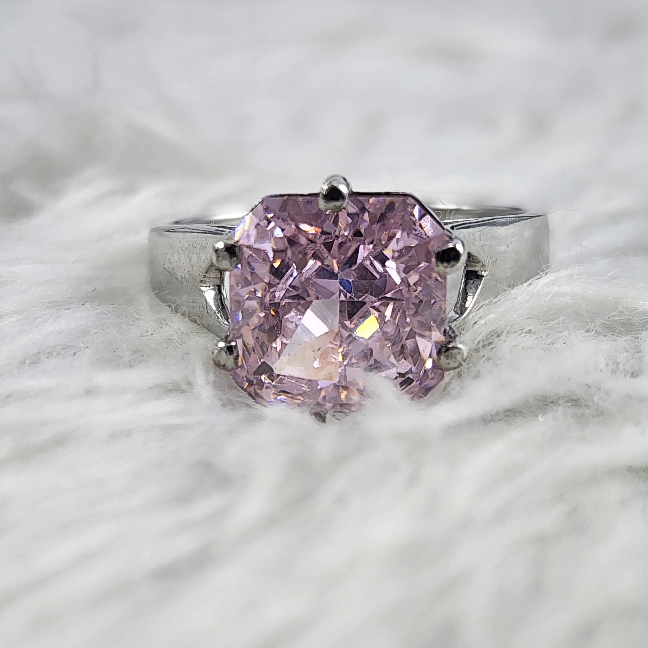 Silver Asscher Cut CZ Diamond Solitaire Ring for Women Ring size 8.5