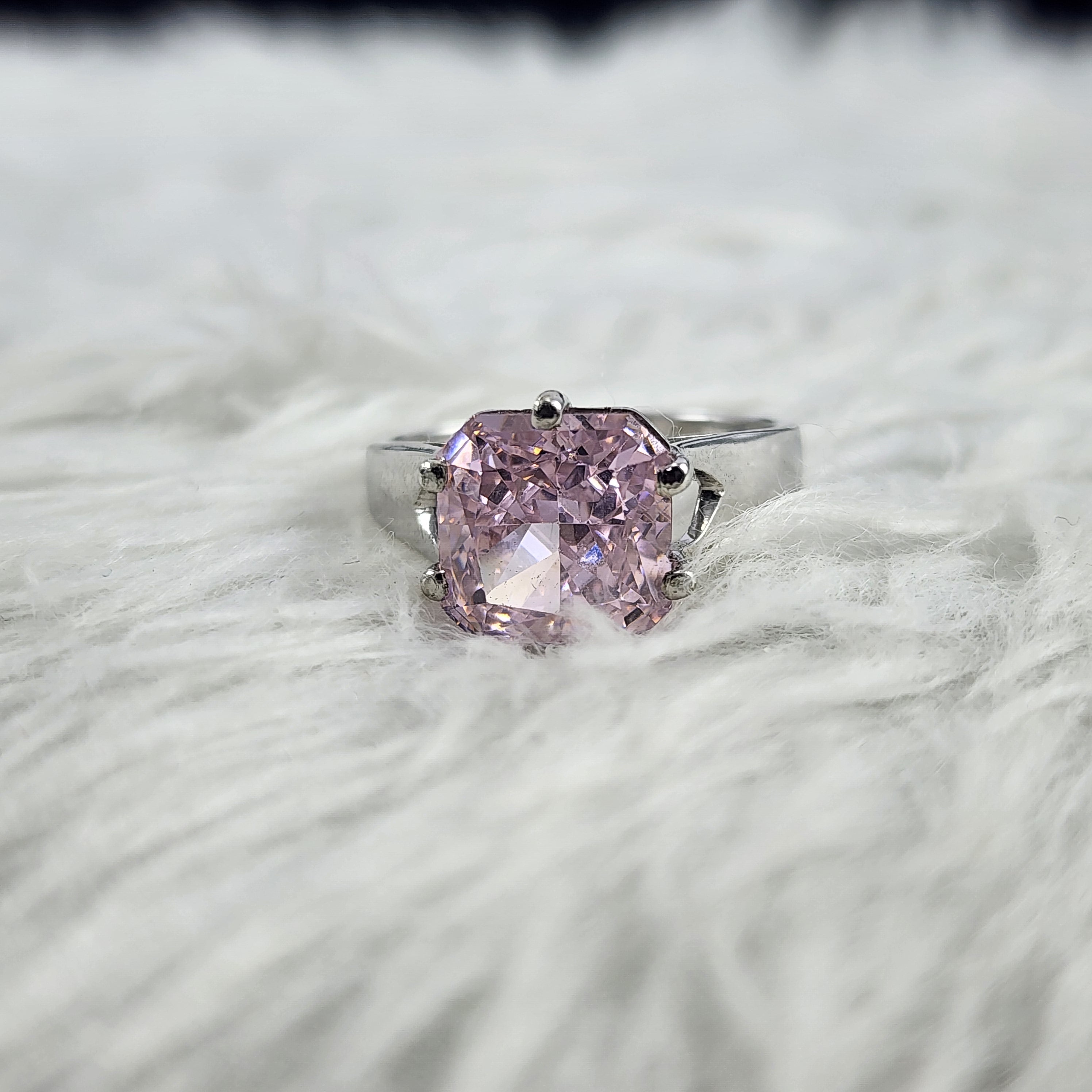 Silver Asscher Cut CZ Diamond Solitaire Ring for Women Ring size 8.5