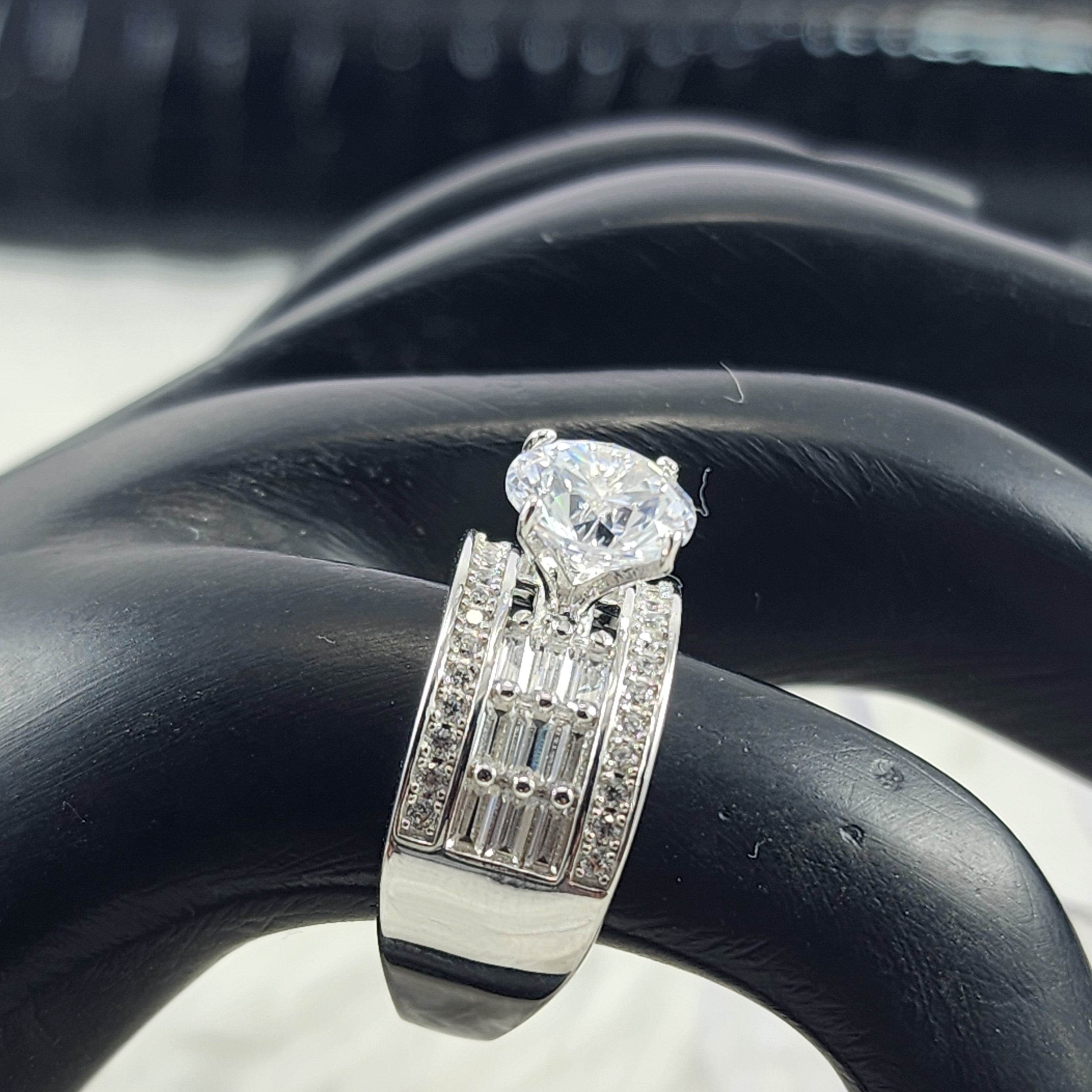 Silver Round Brilliant Solitaire Plus CZ Diamonds Bridal Ring for Women Size 7.5