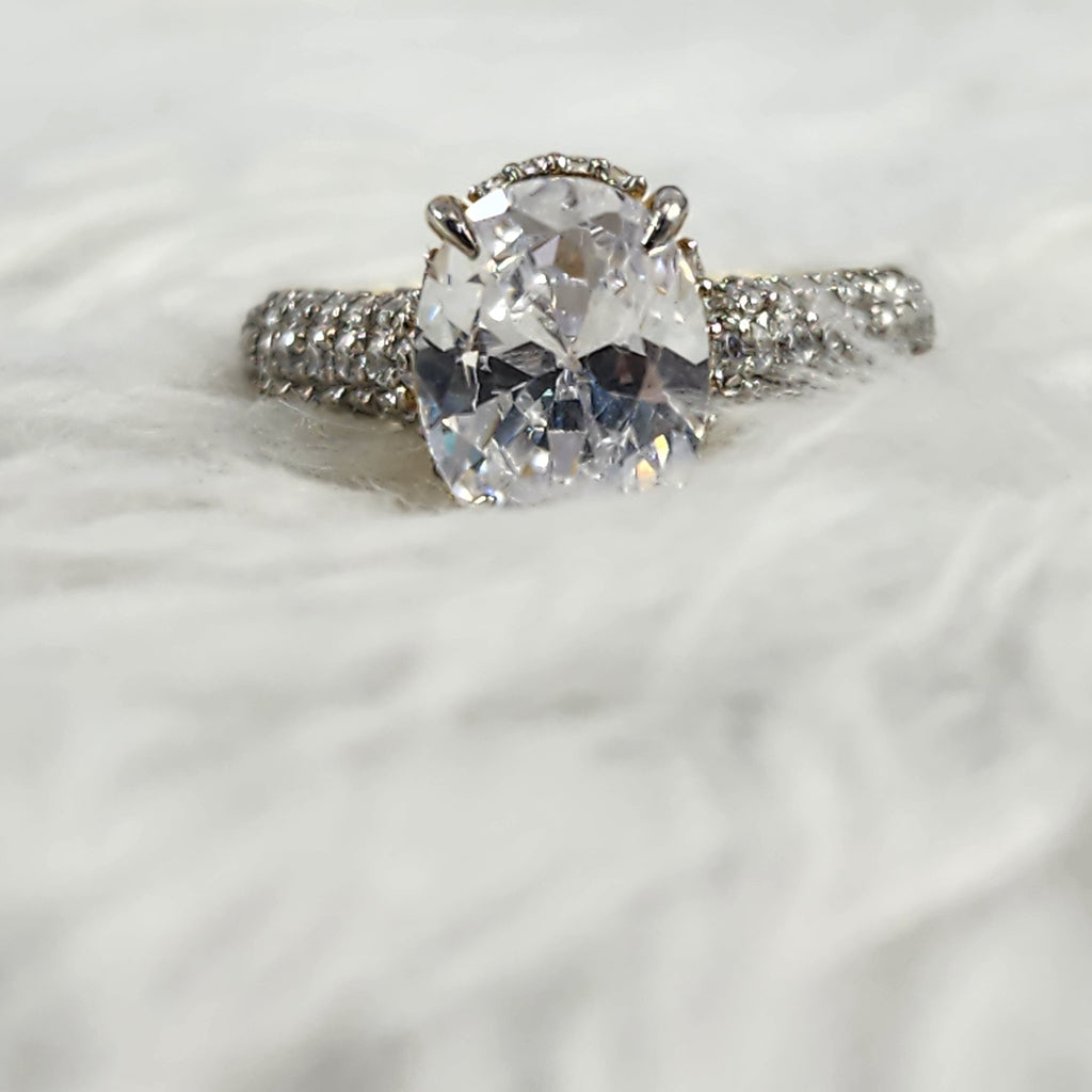 Flawless Silver Oval Solitaire plus CZ Bridal Ring Size 5.5